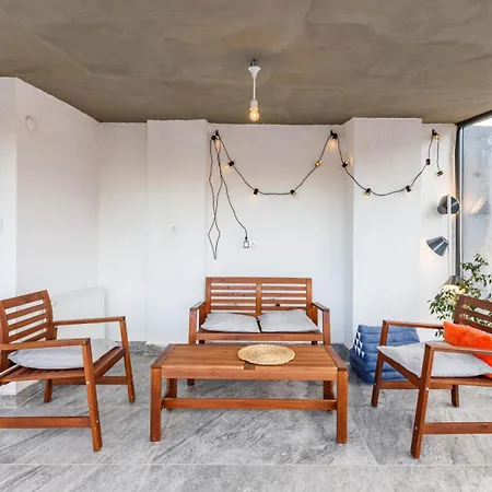 Chic Flat W Terrace 5 Min To Red Church In Fatih