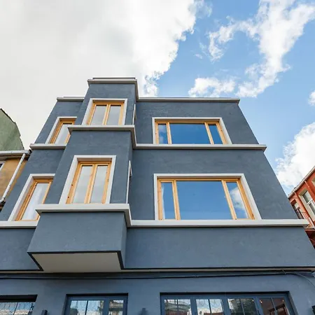 Chic Flat W Terrace 5 Min To Red Church In Fatih 公寓